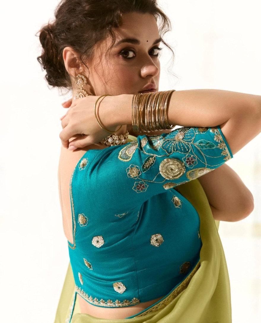 2221 - CHARMING LIGHT GREEN THREAD WORK TISSUE SILK MEHENDI WEAR SAREE